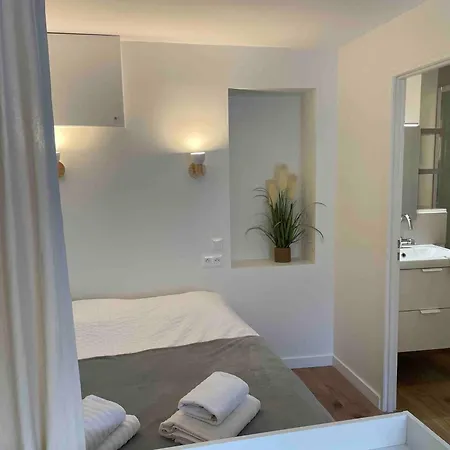 Le Minimaliste, Hyper Centre Climatise Daire